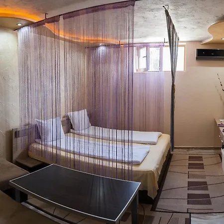 семеен русалка 3*