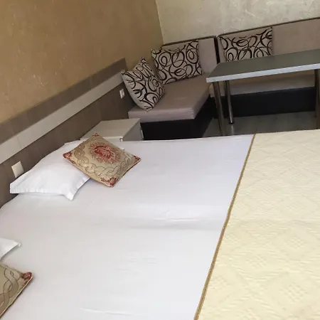 Hotel семеен русалка